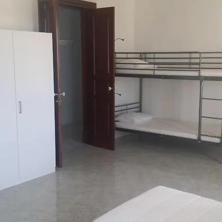 Ottimar Hostel San Gwann