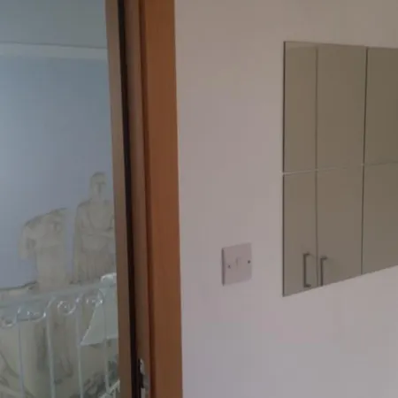 Hostel Ottimar San Ġwann